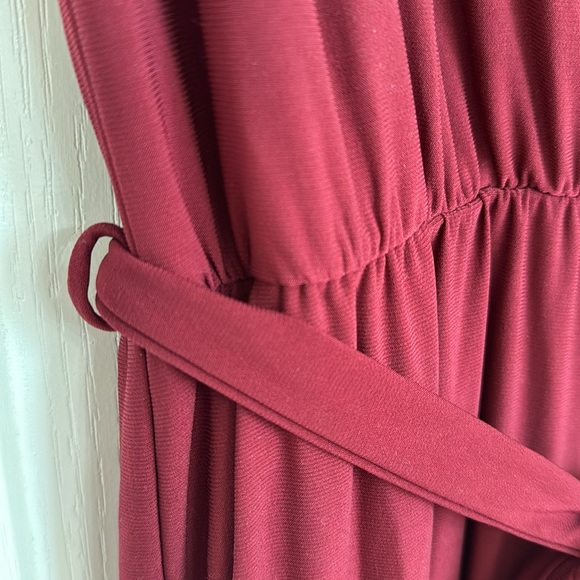 Gilli Burgandy V Neck Jumpsuit - Picture 6 of 14
